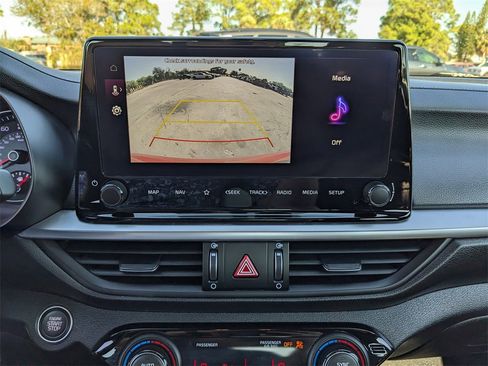 Certified 2024 Kia Forte GT-Line image 25