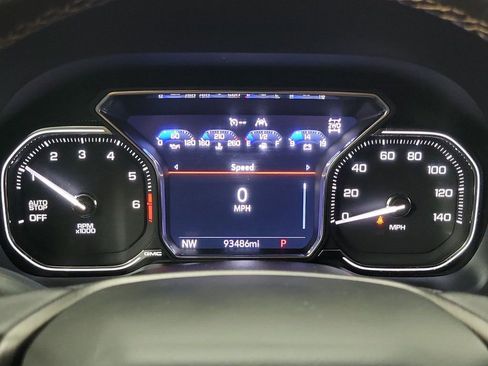 Certified 2021 GMC Yukon AT4 image 12