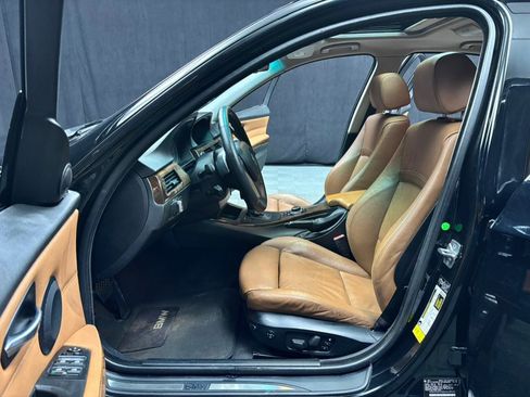 Used 2010 BMW 335i Sedan image 26