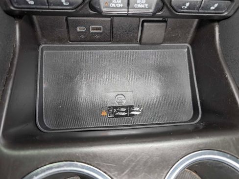 Used 2022 Chevrolet Tahoe RST w/ Luxury Package image 32