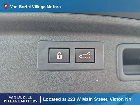 Used 2021 Subaru Forester Premium AWD/4WD image 29