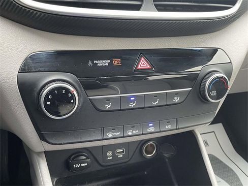 Used 2019 Hyundai Tucson SE image 25