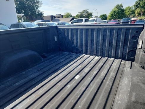 Used 2020 Chevrolet Silverado 1500 LT w/ All-Star Edition image 18