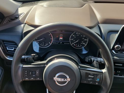 Certified 2023 Nissan Rogue SV AWD/4WD image 20