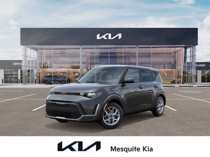 New 2025 Kia Soul LX