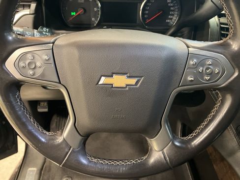Used 2019 Chevrolet Tahoe LT image 17