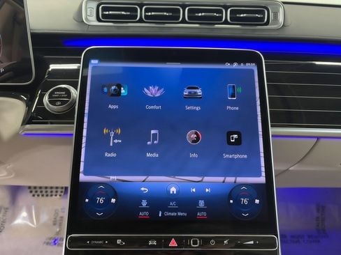 Used 2024 Mercedes-Benz S 580 4MATIC Sedan image 18