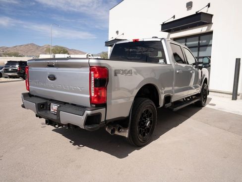 Used 2024 Ford F350 Lariat w/ Black Appearance Package AWD/4WD image 9