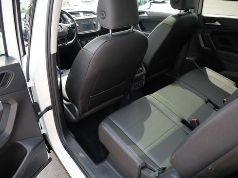 Used 2019 Volkswagen Tiguan S AWD/4WD image 23