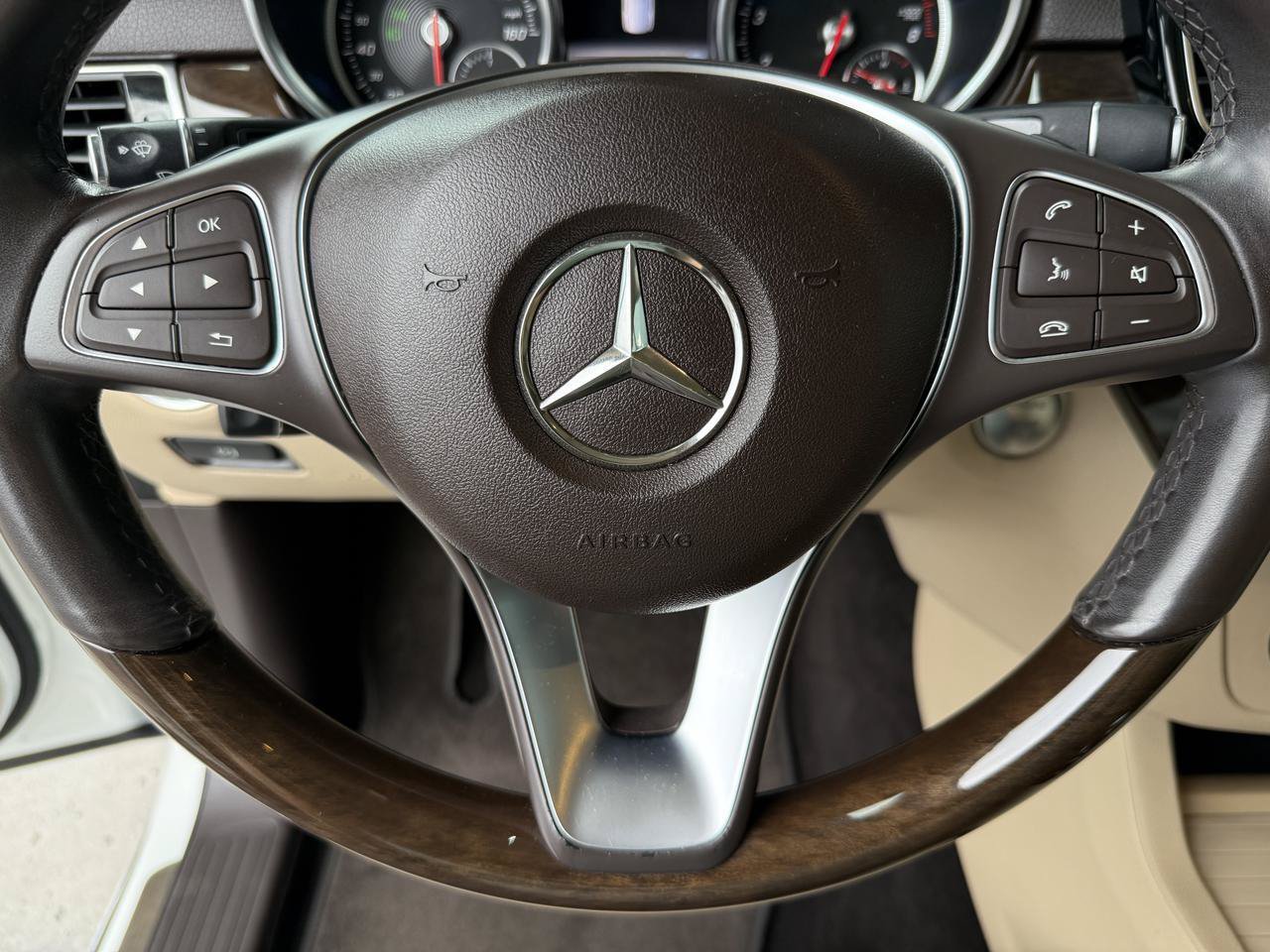 Used 2018 Mercedes-Benz GLE 350 image 17