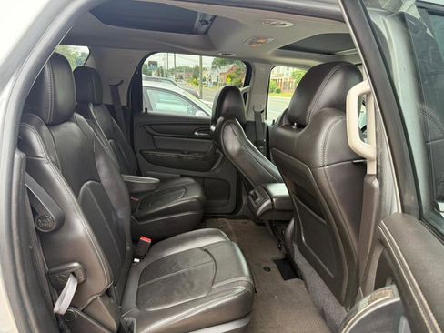 Used 2016 GMC Acadia SLT w/ Open Road Package image 9