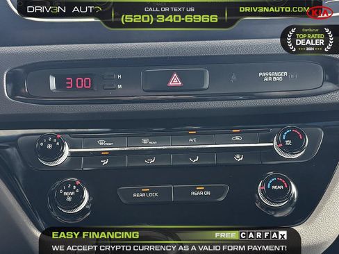 Used 2016 Kia Sedona LX w/ LX Convenience Package FWD image 18
