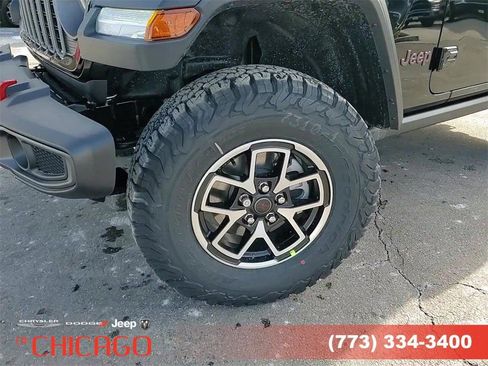 New 2025 Jeep Wrangler Rubicon w/ Convenience Group image 9