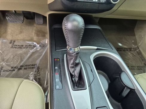 Used 2018 Acura RDX FWD image 12