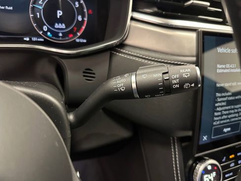 Used 2024 Jaguar F-PACE R-Dynamic S AWD/4WD image 20