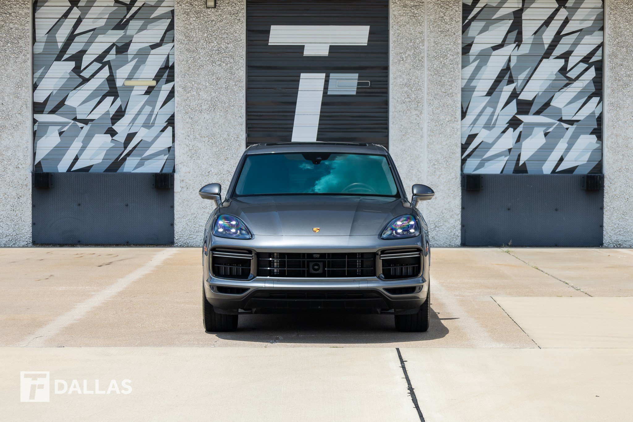 Used 2023 Porsche Cayenne Turbo S AWD/4WD image 4
