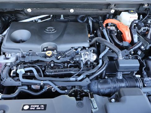 Used 2023 Toyota RAV4 XSE image 40