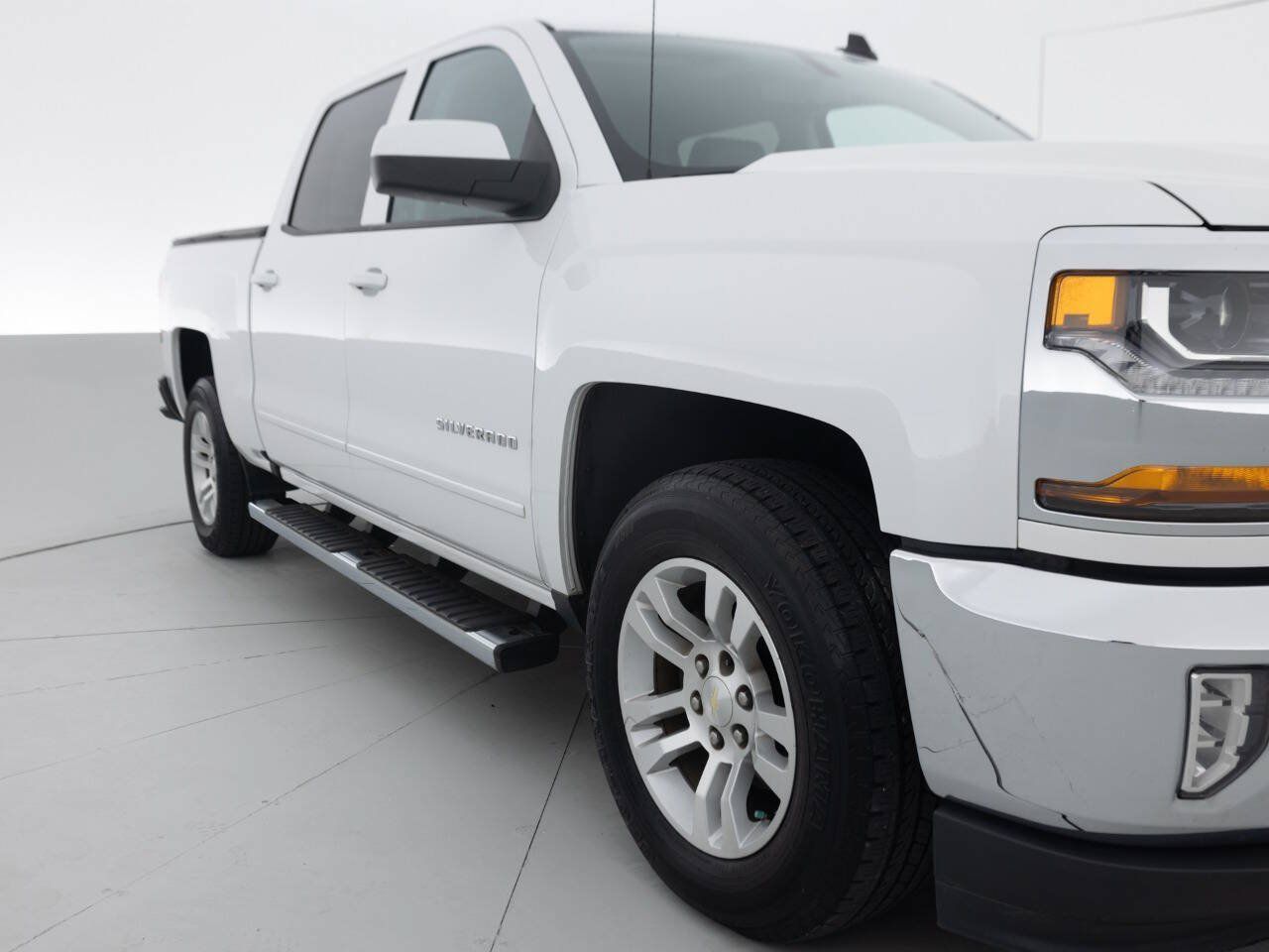 Used 2017 Chevrolet Silverado 1500 LT w/ All Star Edition RWD image 11