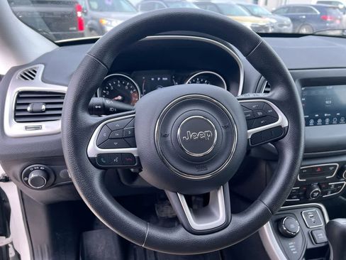 Used 2019 Jeep Compass Sport AWD/4WD image 14