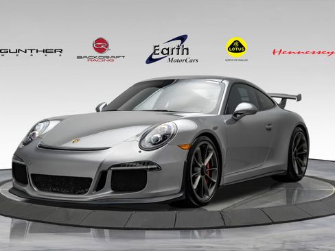 Used 2015 Porsche 911 GT3 RWD image 1
