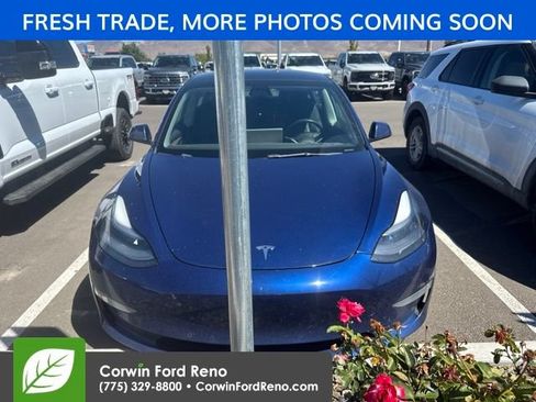 Used 2022 Tesla Model 3 Long Range AWD/4WD image 2