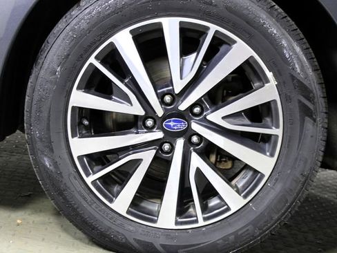 Used 2019 Subaru Legacy 2.5i Premium image 12