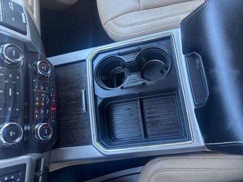 Used 2020 Ford F250 Lariat w/ Lariat Ultimate Package image 18