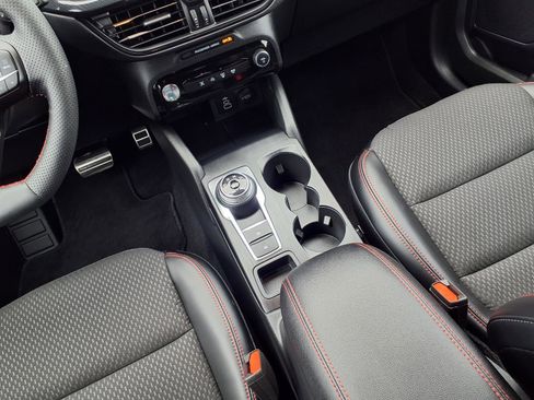 Certified 2024 Ford Escape ST-Line w/ Tech Pack #1 image 11