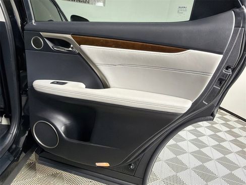 Used 2019 Lexus RX 350 AWD image 18