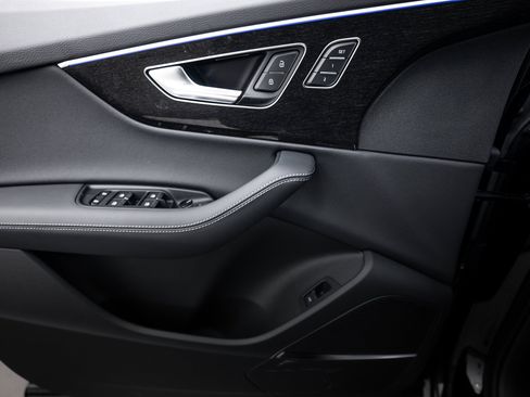 New 2026 Audi Q7 Premium Plus image 14