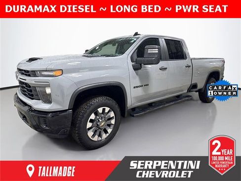 Used 2024 Chevrolet Silverado 2500 Custom w/ Custom Value Package image 1