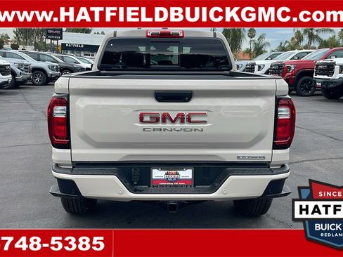 New 2026 GMC Canyon Elevation w/ Convenience Package image 4