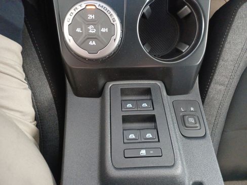 New 2025 Ford Bronco 4-Door w/ Sasquatch Package image 29