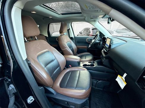 Used 2022 Ford Bronco Sport Badlands w/ Premium Package image 30