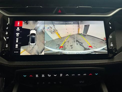 New 2026 Jeep Cherokee Overland image 15