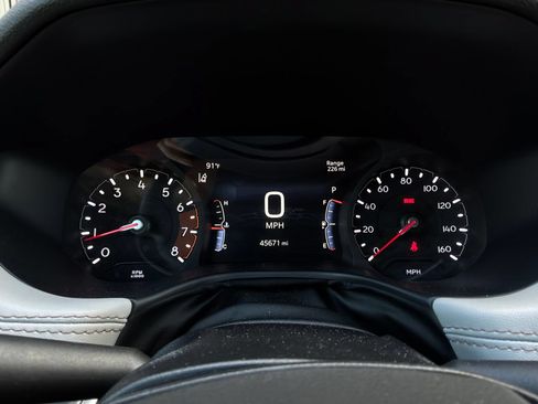 Used 2025 Jeep Compass Limited AWD/4WD image 40