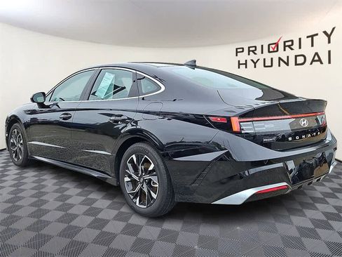 Used 2024 Hyundai Sonata SEL image 6