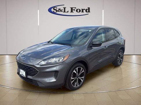 Certified 2022 Ford Escape SE w/ SE Sport Appearance Package AWD/4WD image 1