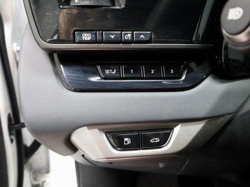 Used 2024 Lexus RX 350 AWD w/ Convenience Package image 30