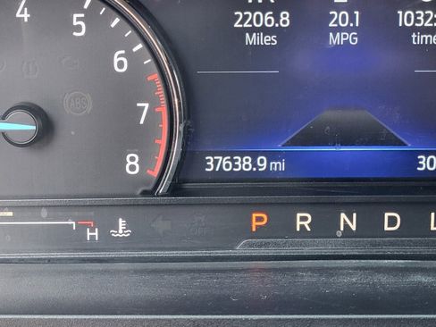 Certified 2022 Ford Explorer XLT w/ Equipment Group 202A image 30