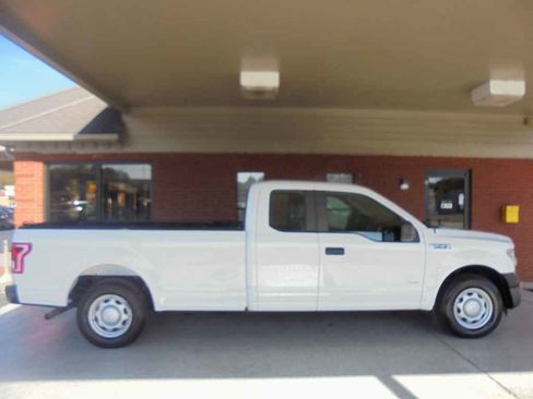 Used 2016 Ford F150 XL w/ XL Power Equipment Group image 2