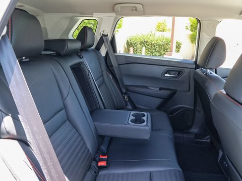 New 2026 Nissan Rogue SV AWD/4WD image 18