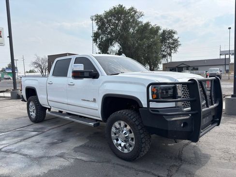 Used 2015 GMC Sierra 2500 Denali w/ Duramax Plus Package AWD/4WD image 1
