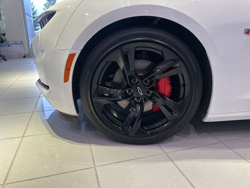 Used 2023 Chevrolet Camaro LT image 14