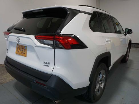 Used 2024 Toyota RAV4 XLE image 9