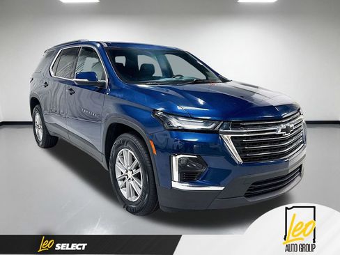 Used 2023 Chevrolet Traverse LT FWD image 5