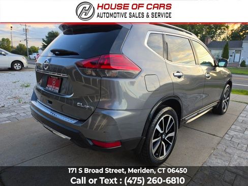 Used 2017 Nissan Rogue SL w/ SL Premium Package AWD/4WD image 4