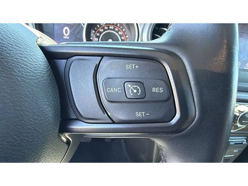 Used 2022 Jeep Wrangler Unlimited Sport AWD/4WD image 26