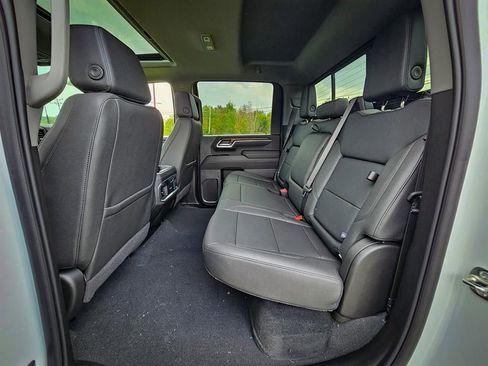 New 2025 GMC Sierra 2500 SLT w/ SLT Premium Package image 37