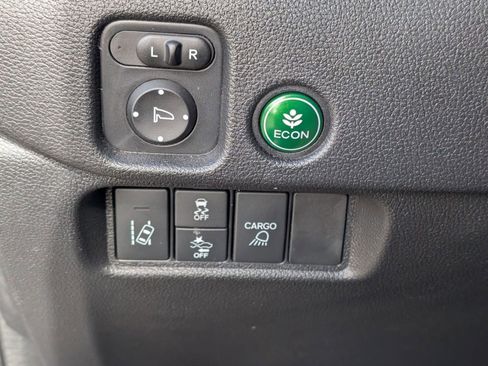 Used 2025 Honda Ridgeline RTL image 19